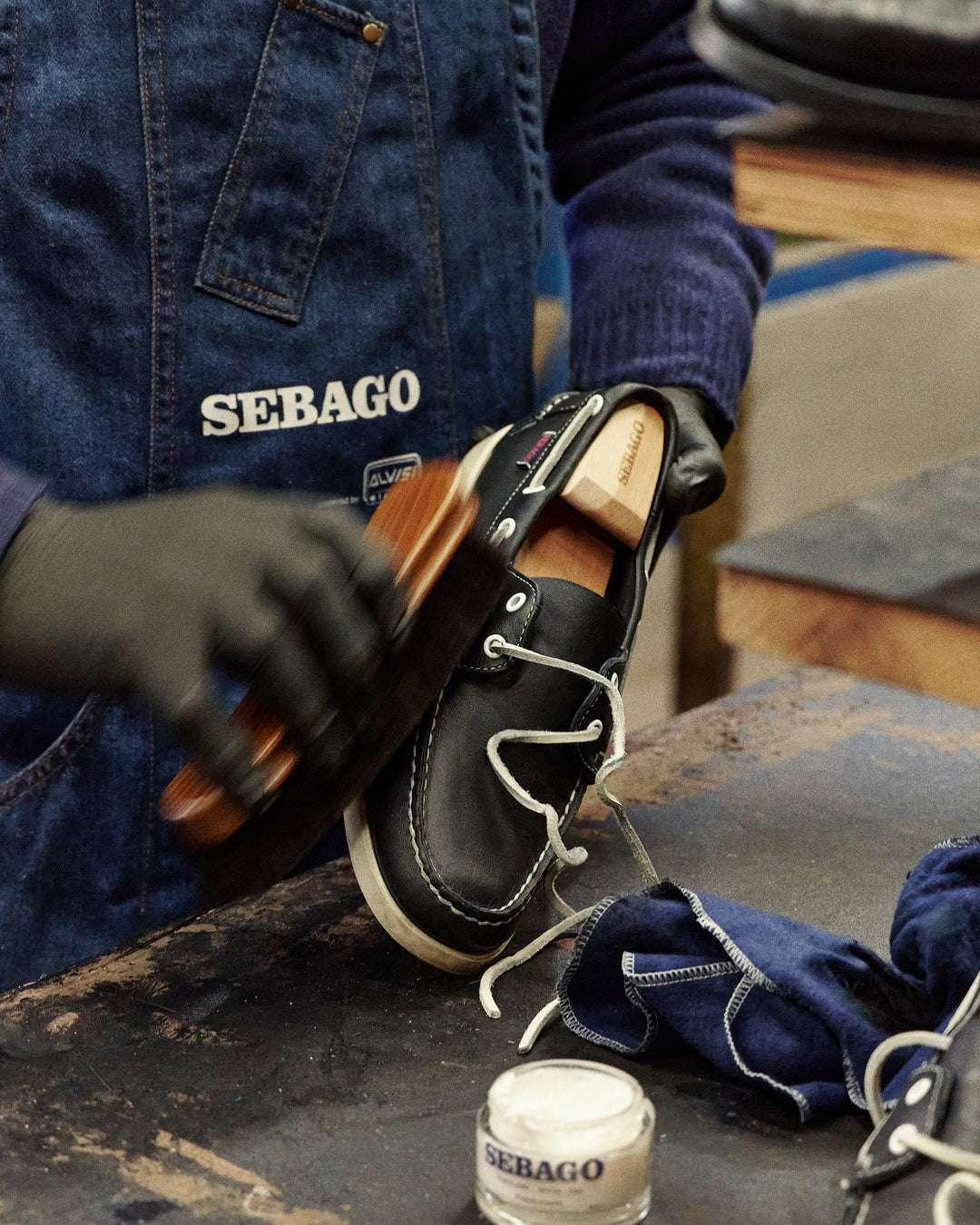 Sebago: Step 2. Cleaning Keep the laces on. Remove dirt and dust with a...