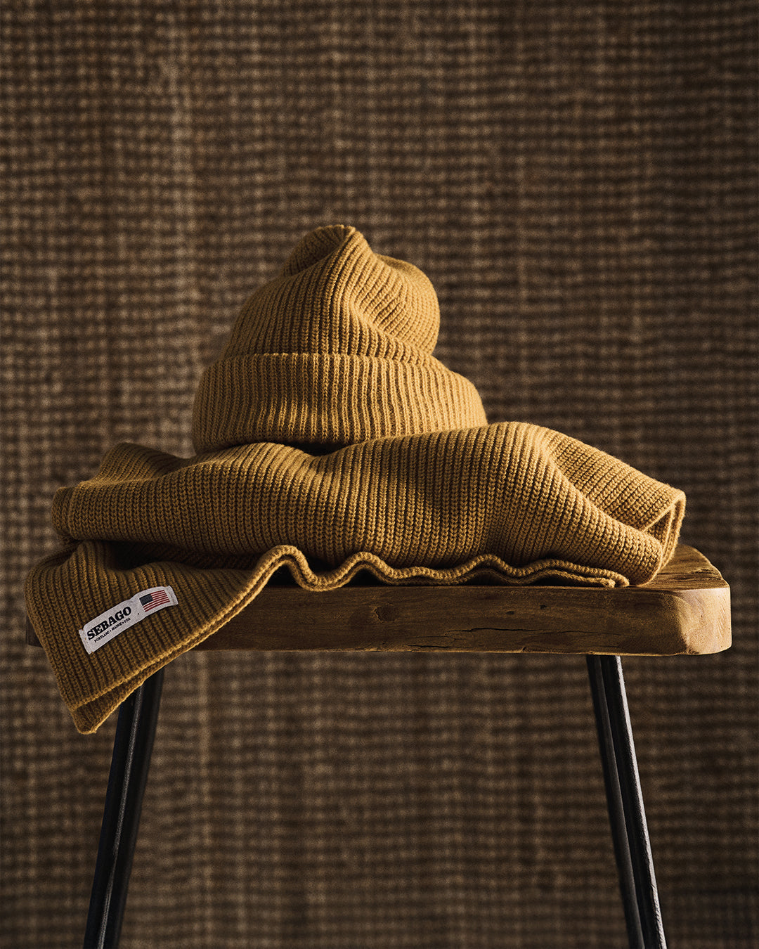 Sebago: Small Gifts Surprise your loved ones with a small gesture of style:...