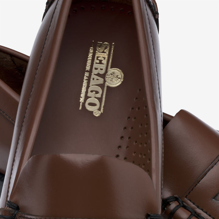 Mocassins marron pour homme, confectionnés en cuir 5