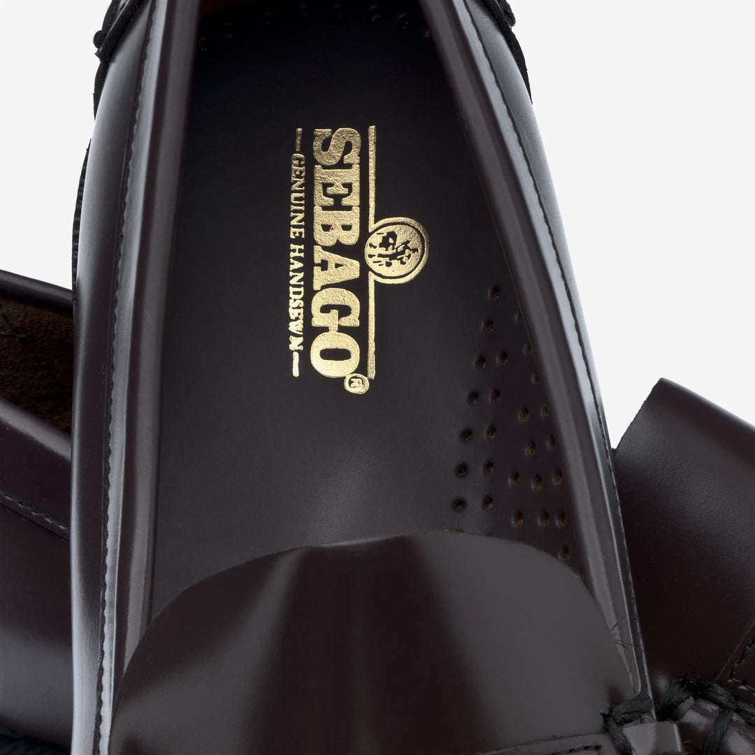 Mocassins marron foncé pour homme avec semelle en cuir main