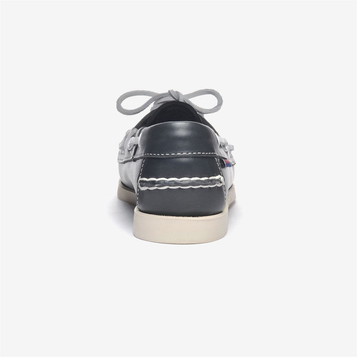 Chaussures bateau mocassins bleu marine pour femme 5