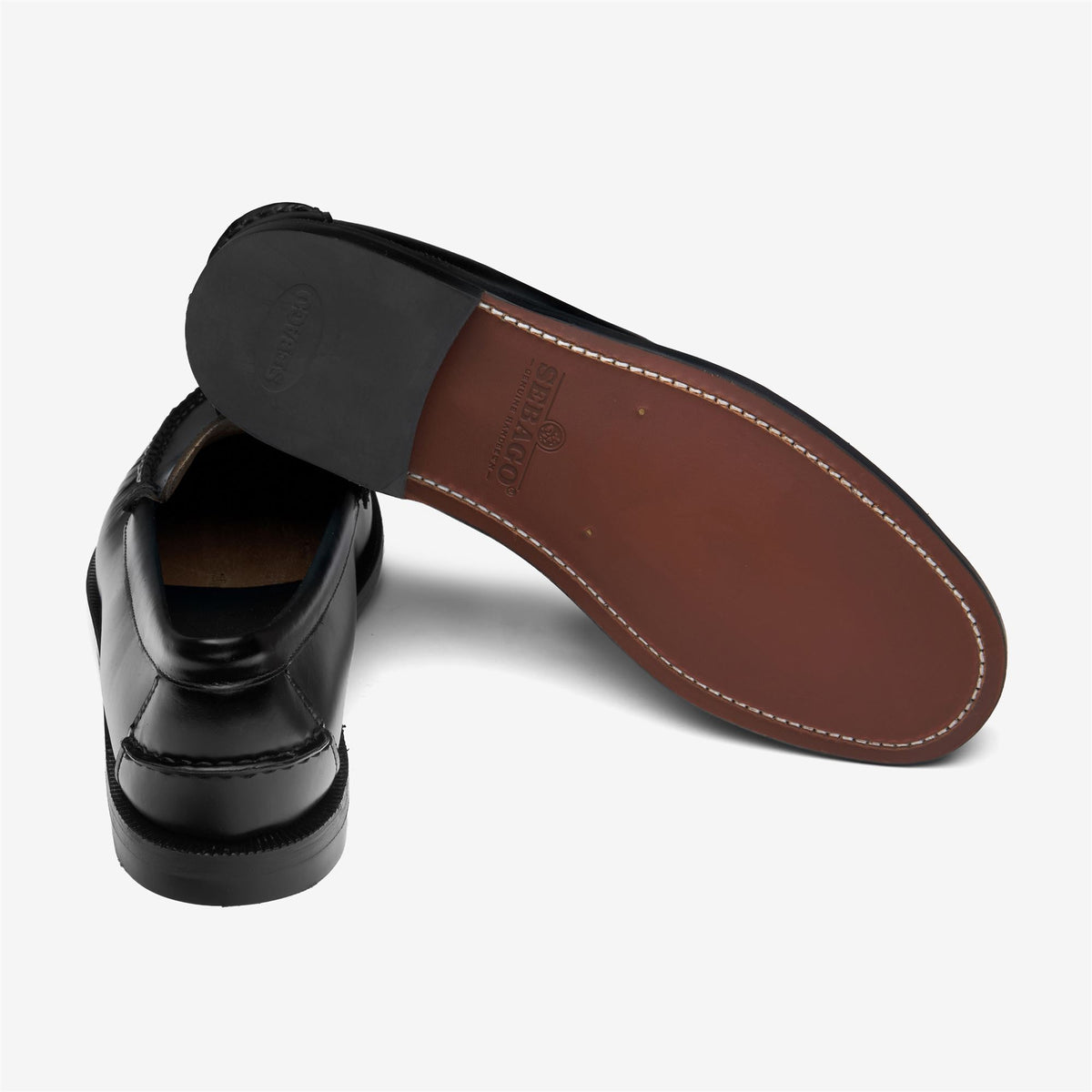 Mocassino in pelle nero da donna