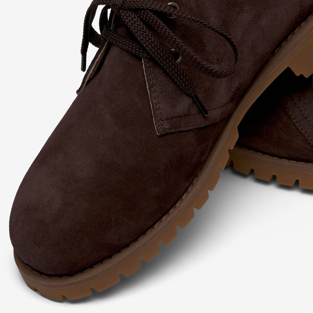 Botines de exterior para hombre de color marrón oscuro con suela de goma. main