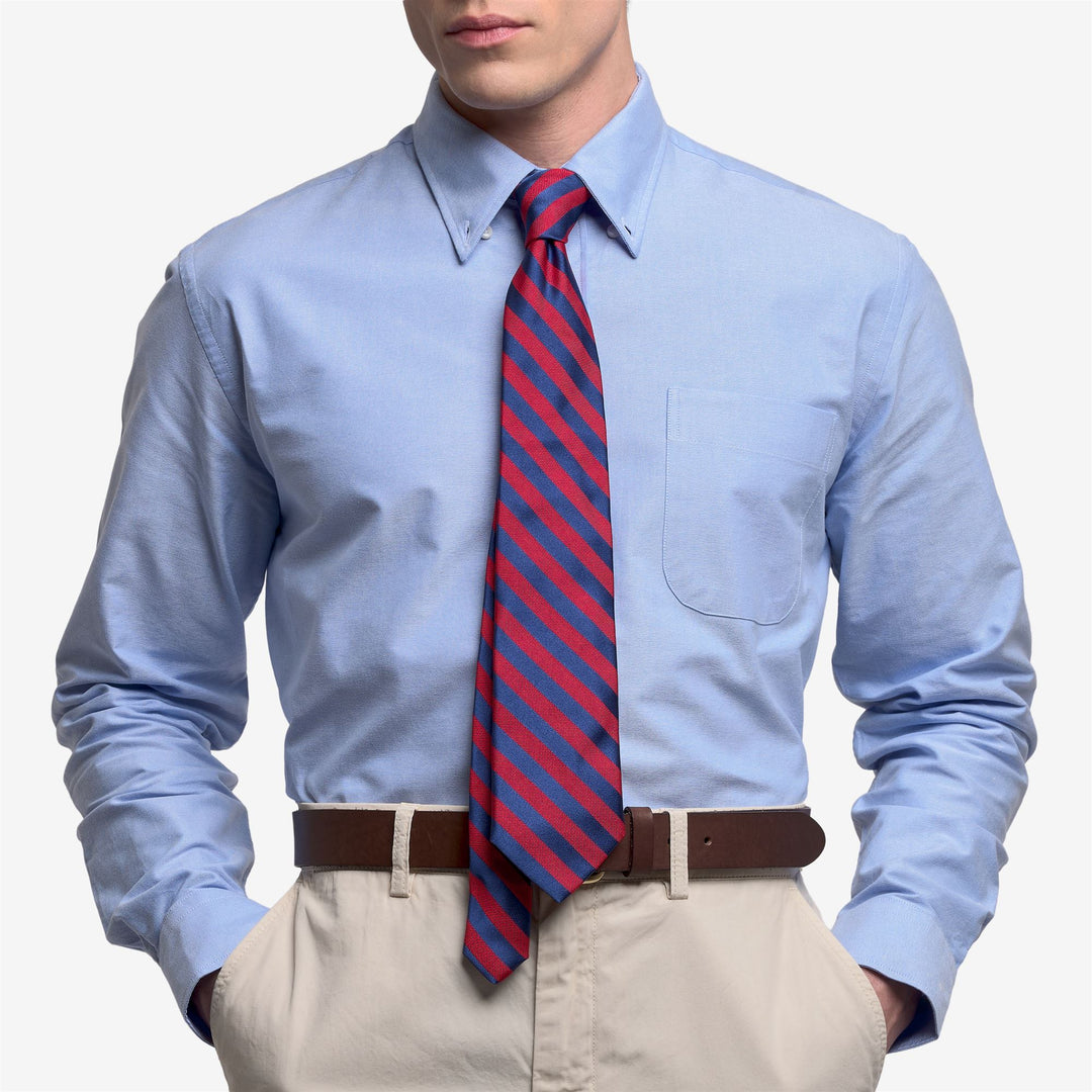 Königsblaue und rote Herren-Seidenkrawatte im Regimentsstil main