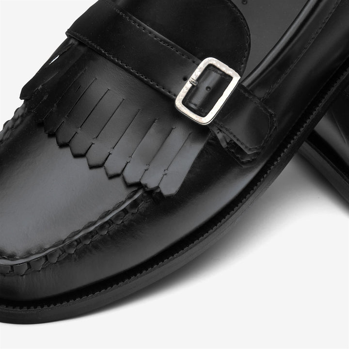 Mocasines negros de piel para mujer con detalle de flecos 6