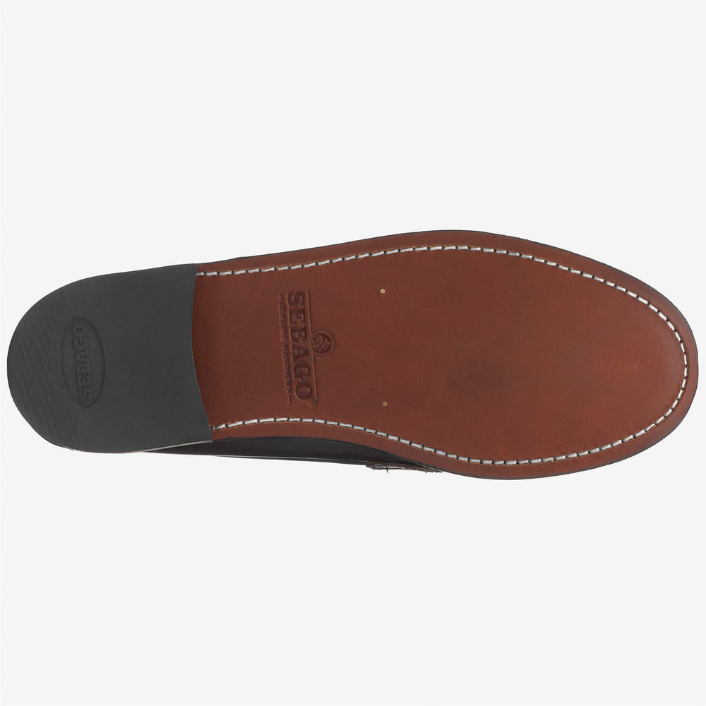 Mocasines negros de piel para mujer con detalle de flecos 02