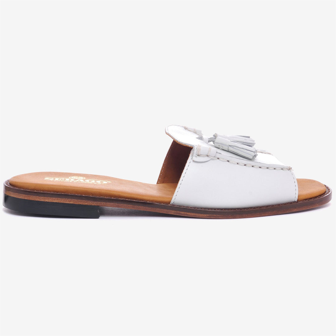 Sandali da donna bianchi in pelle, modello slip-on casual. 01
