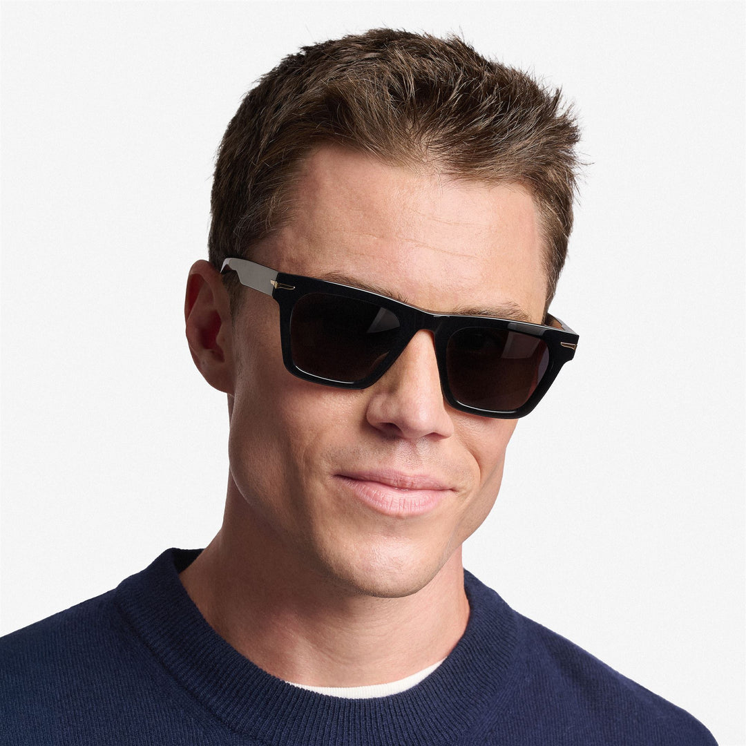 Lunettes de soleil unisexes noires fonctionnelles au design carré classique main