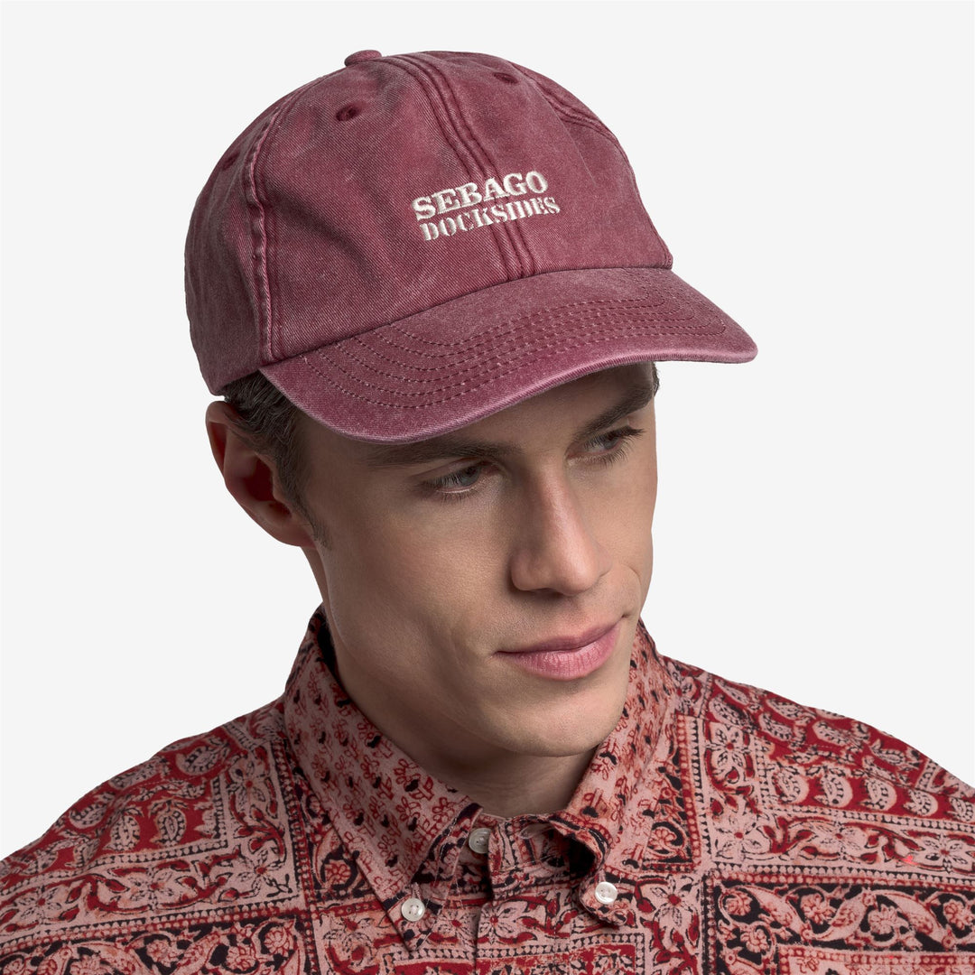 Red unisex cotton leisure baseball cap main
