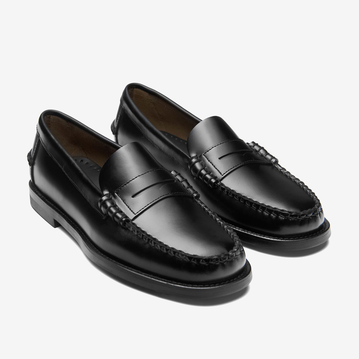 Moc_Woman_CLASSIC DAN LR WOMAN_Moccasin_ - Commercial 2