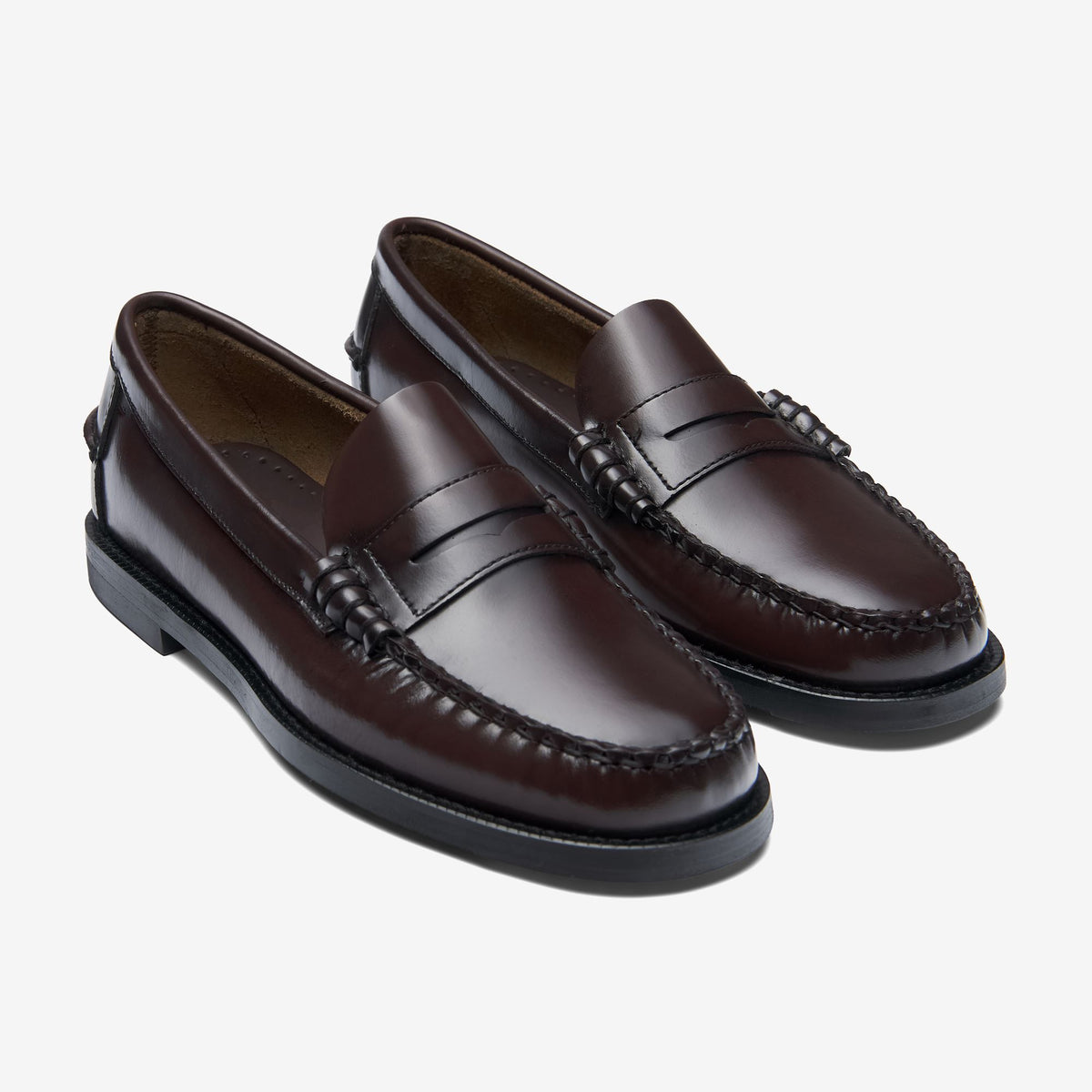 Moc_Woman_CLASSIC DAN LR WOMAN_Moccasin_ - Commercial 2