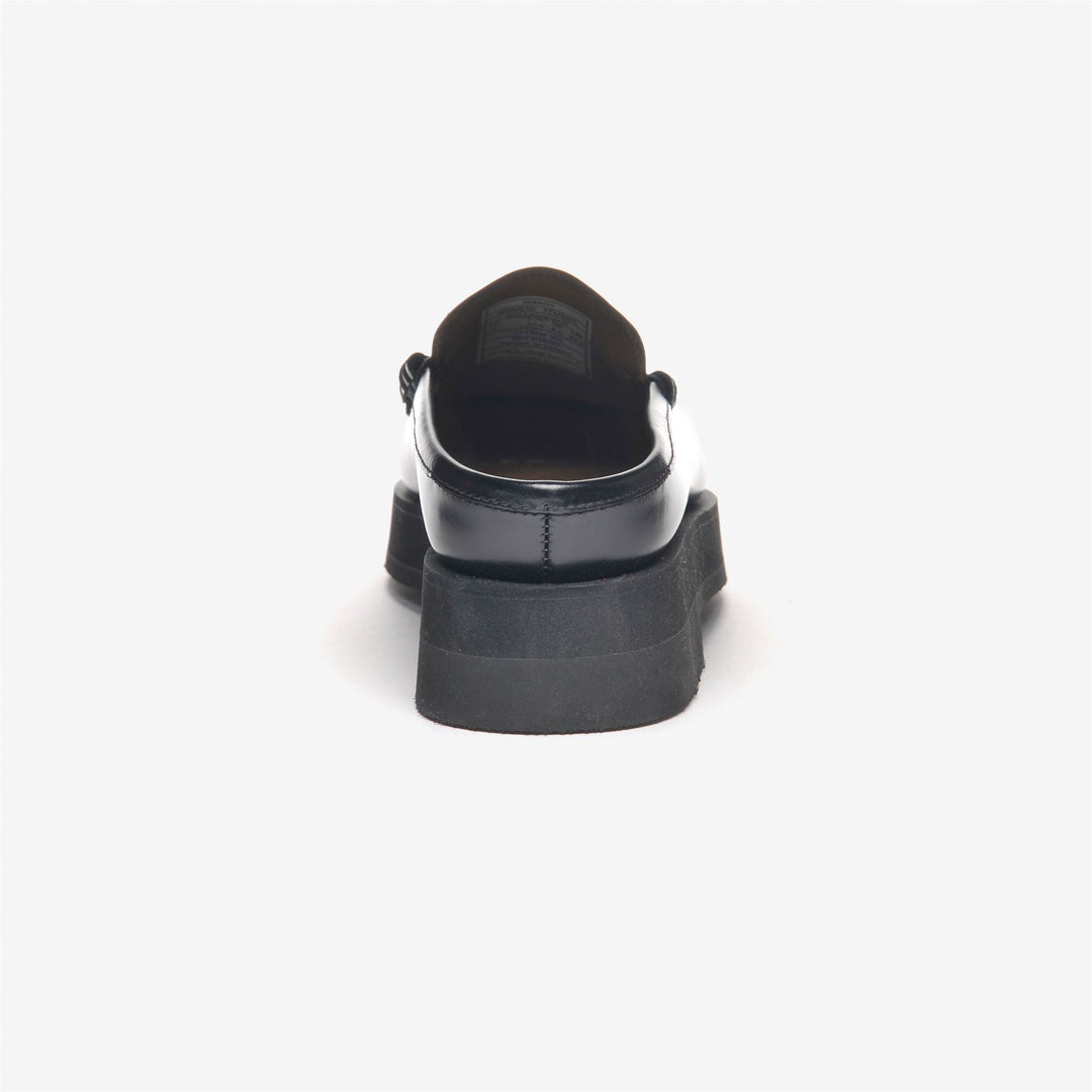 Mocassins noirs tendance pour femmes, à enfiler et à plateforme confortable main