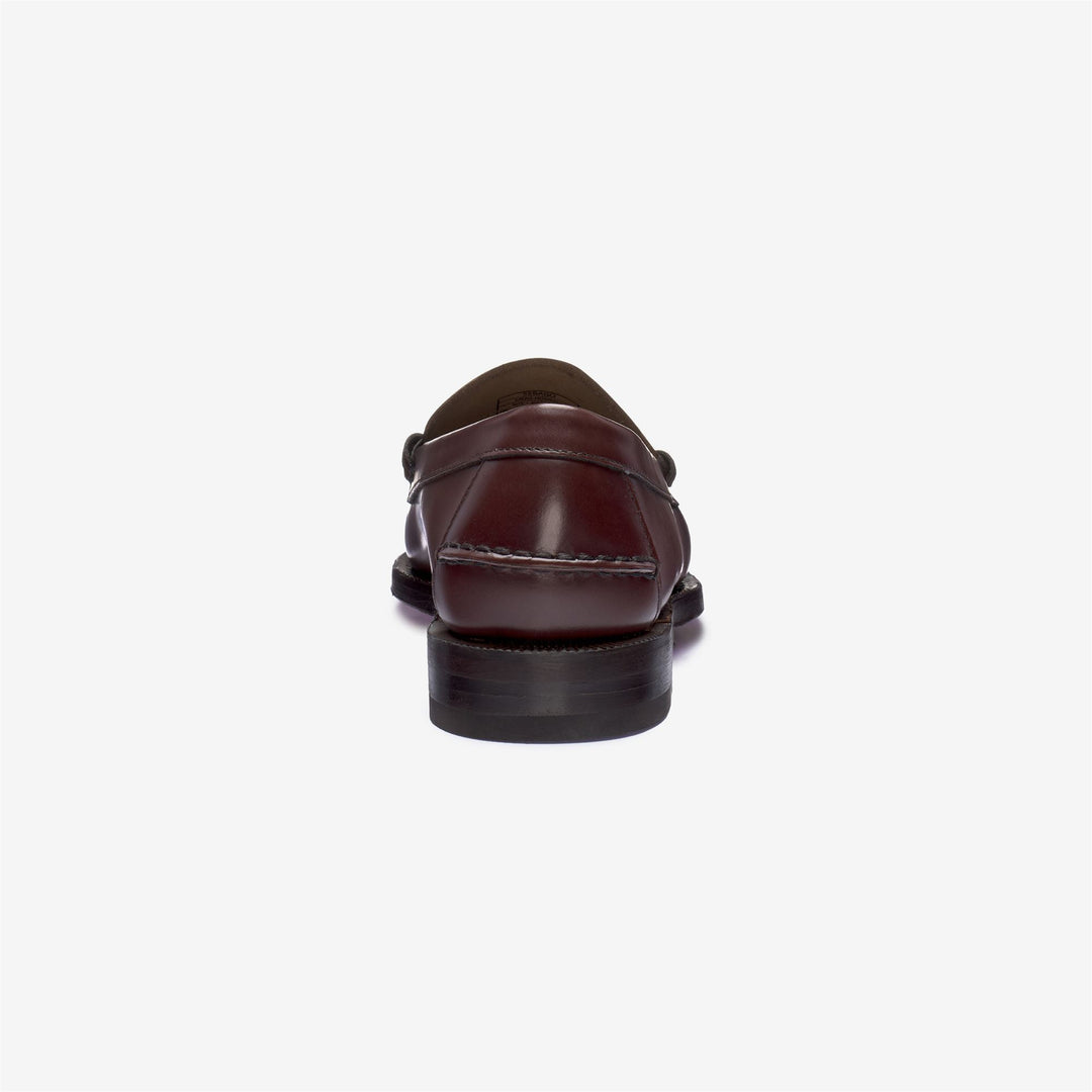 Mocassins en cuir marron pour homme main