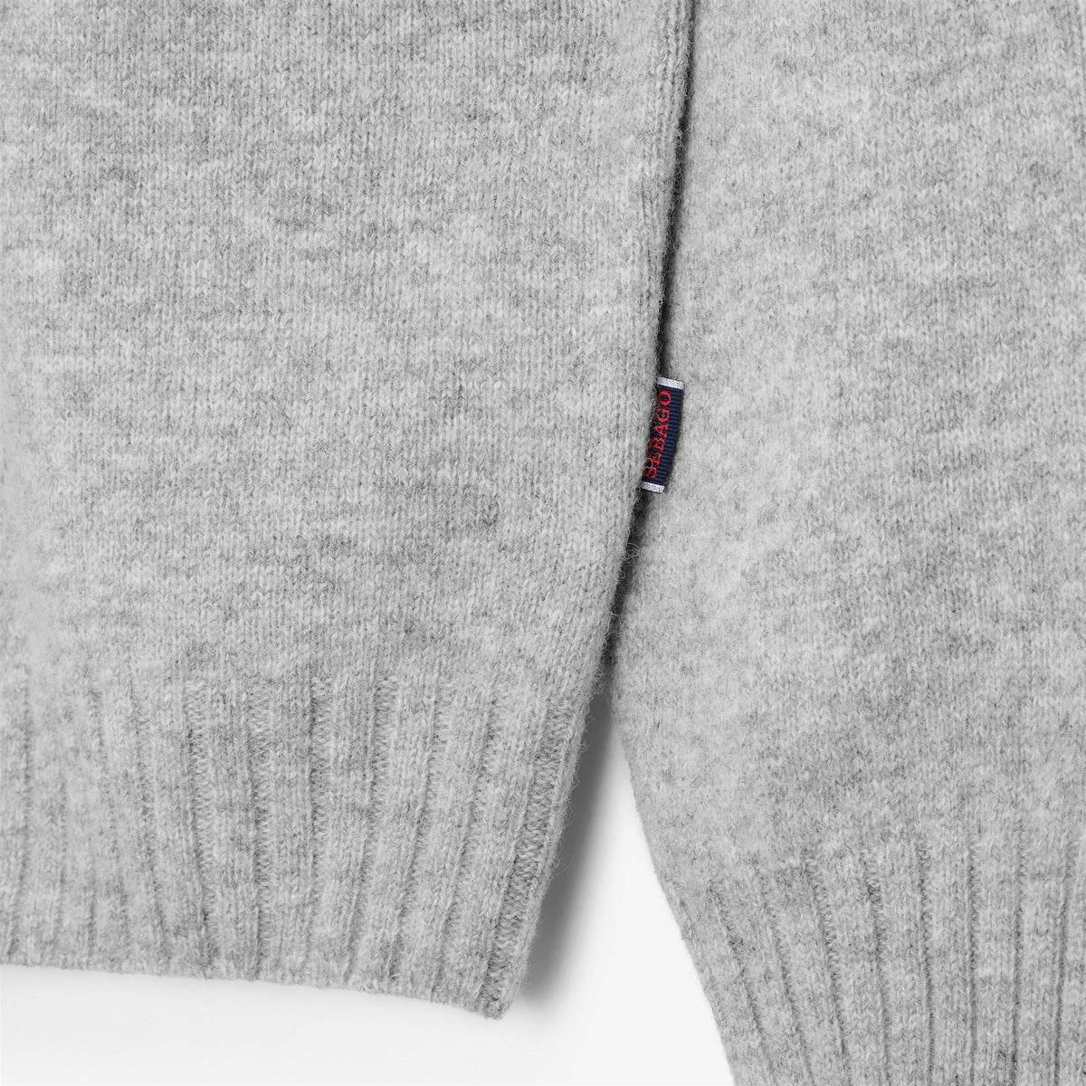 Knitwear_UNISEX_GILEAD_Jumper_Grey Md - Commercial 3