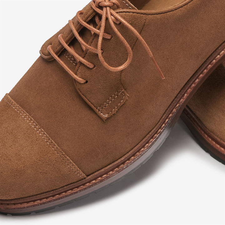Zapatos de hombre de ante marrón de corte bajo con cordones, con buen agarre y flexibilidad. 6