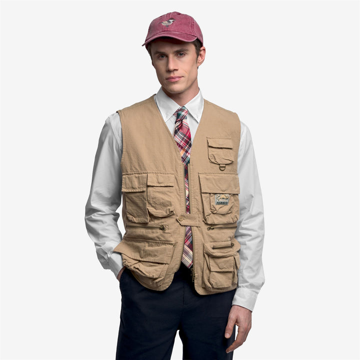 Chaqueta tipo chaleco unisex beige para actividades al aire libre 6