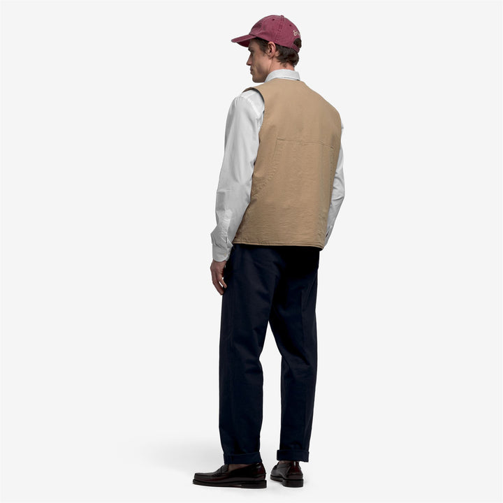 Chaqueta tipo chaleco unisex beige para actividades al aire libre 5
