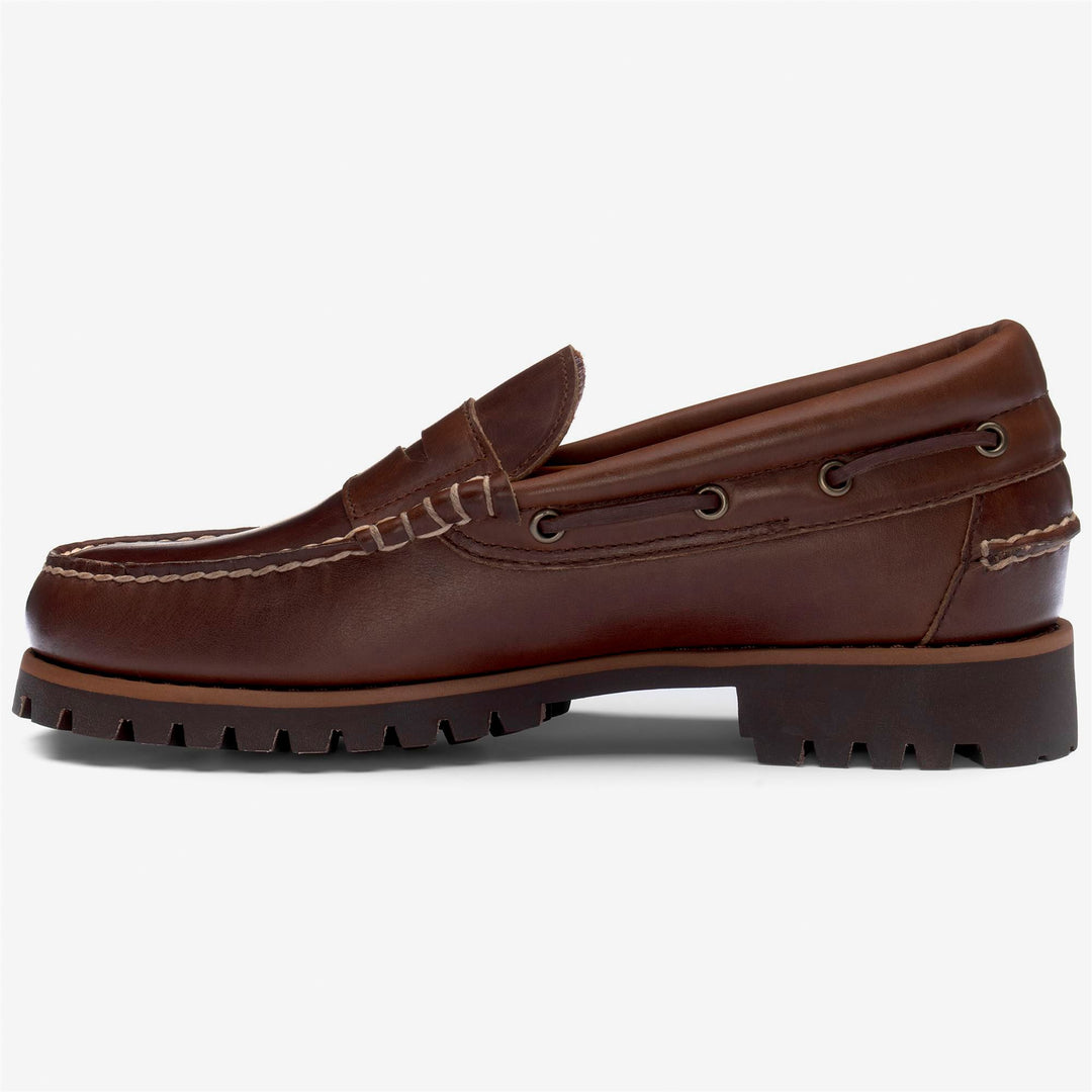 Mocassins en cuir marron foncé pour homme main