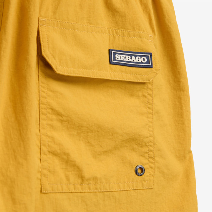 Costume da bagno da uomo color giallo senape, modello yachting, con tessuto ad asciugatura rapida. 3