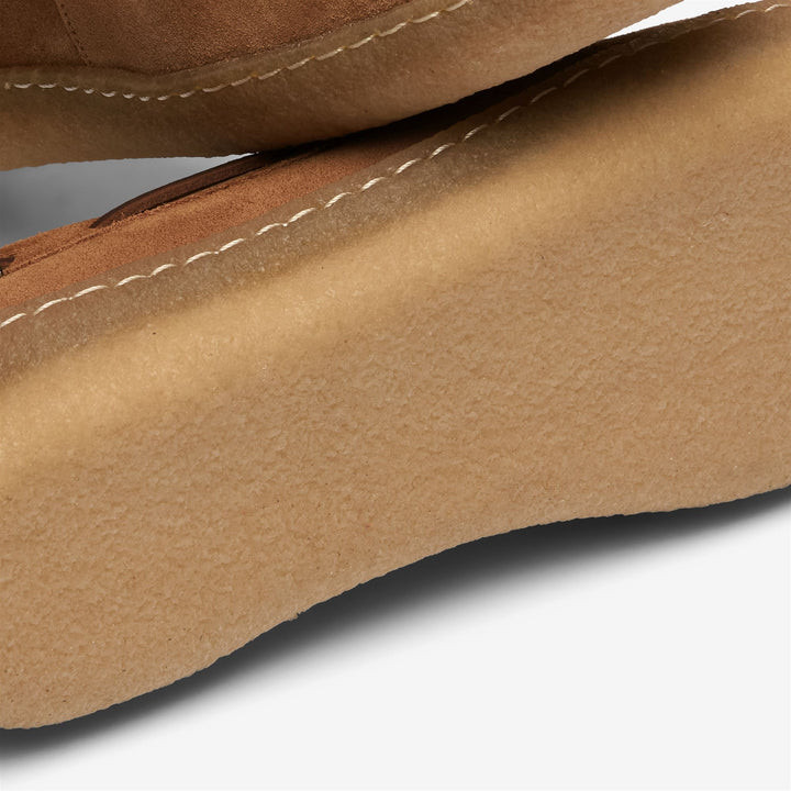 Mocasines Docksides de gamuza marrón para hombre con forro de piel sintética. 5