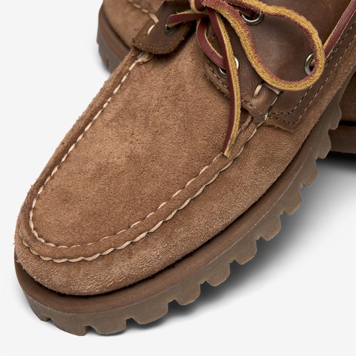 Docksides_Man_GUARDIAN_Moccasin_Brown - Commercial 6