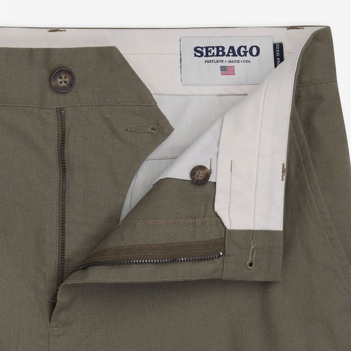 Green men's linen cotton chino pants with refined fit 3