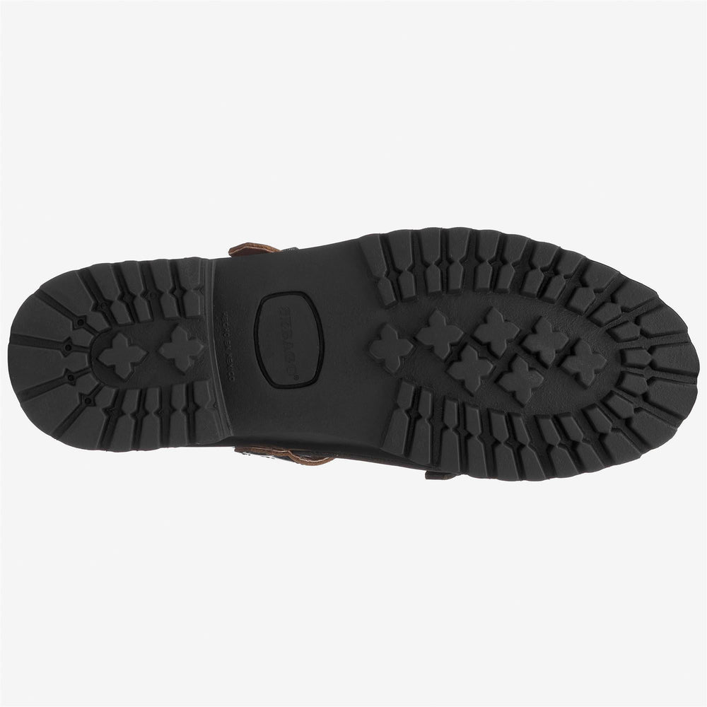Mocassino vintage da donna nero con suola in gomma 02