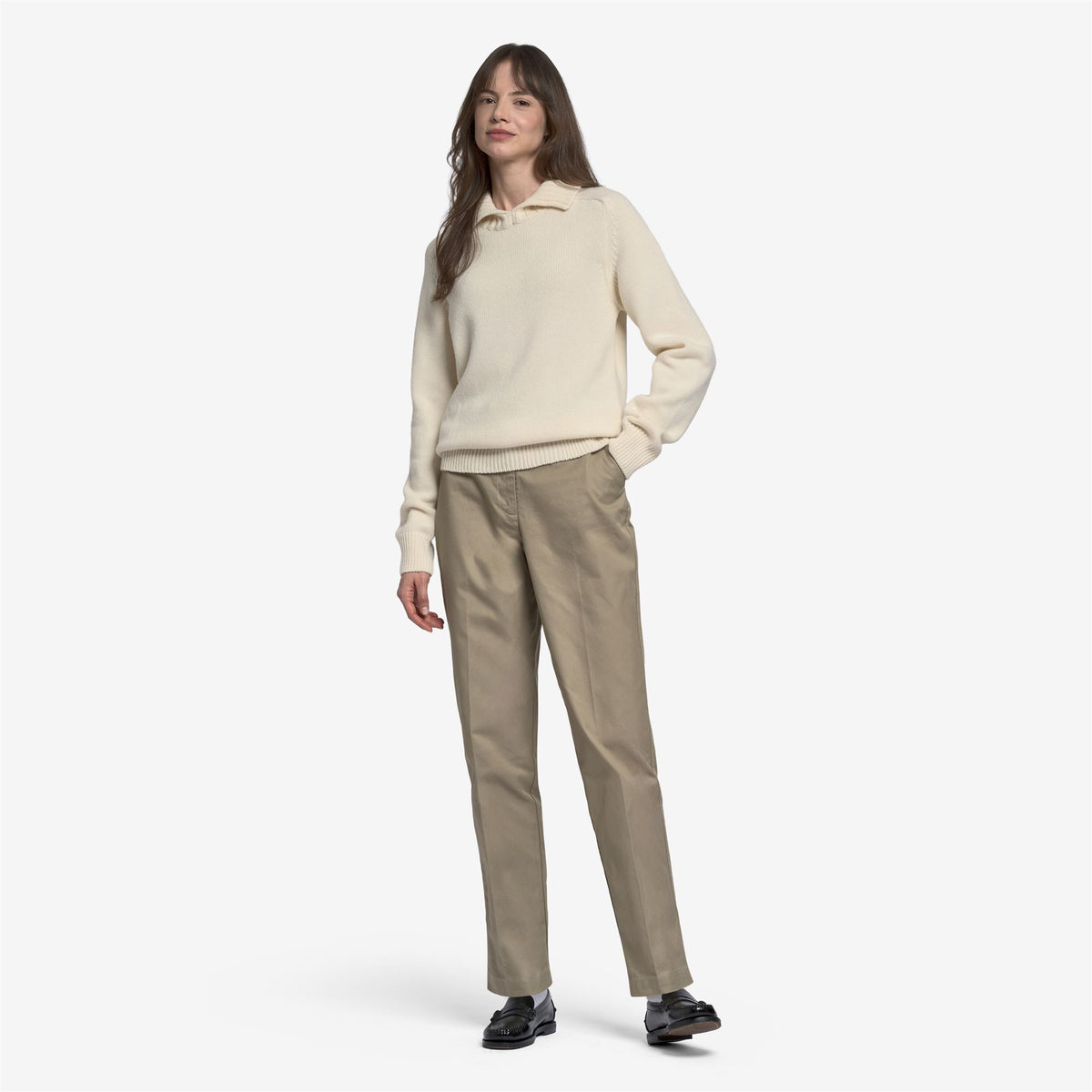 Knitwear_Unisex_SWIFTRIVER_Jumper_White Antique - Commercial 6