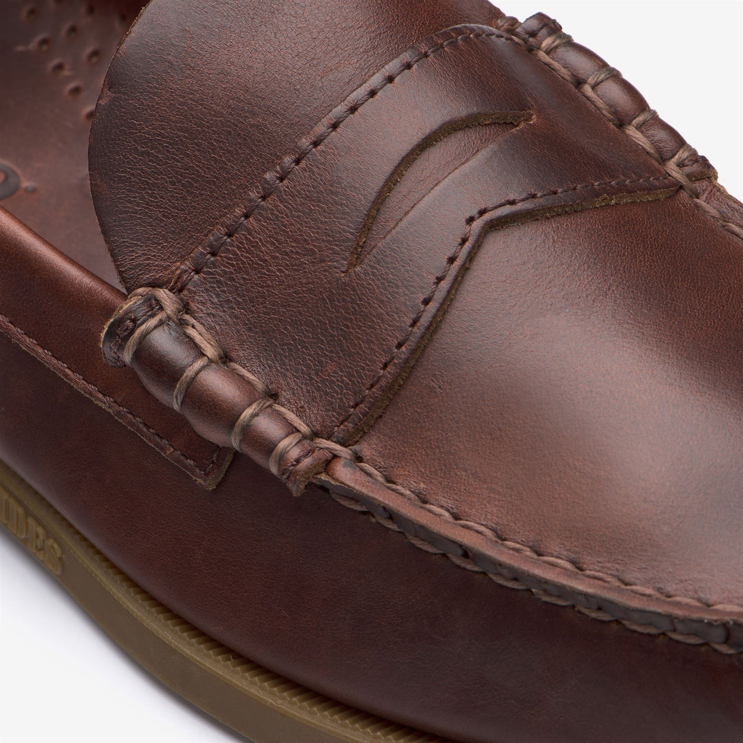 Mocassini slip-on da uomo in stile nautico marroni con suola antiscivolo main