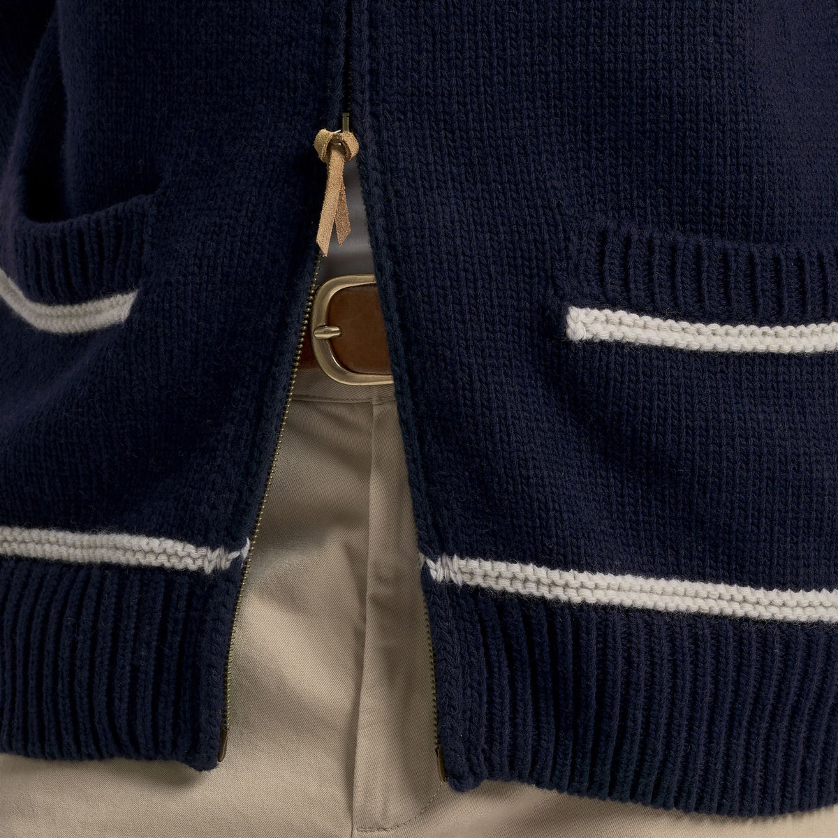 Knitwear_Unisex_PORTCLYDE_Cardigan_Blue DK-White Antique - Commercial 7