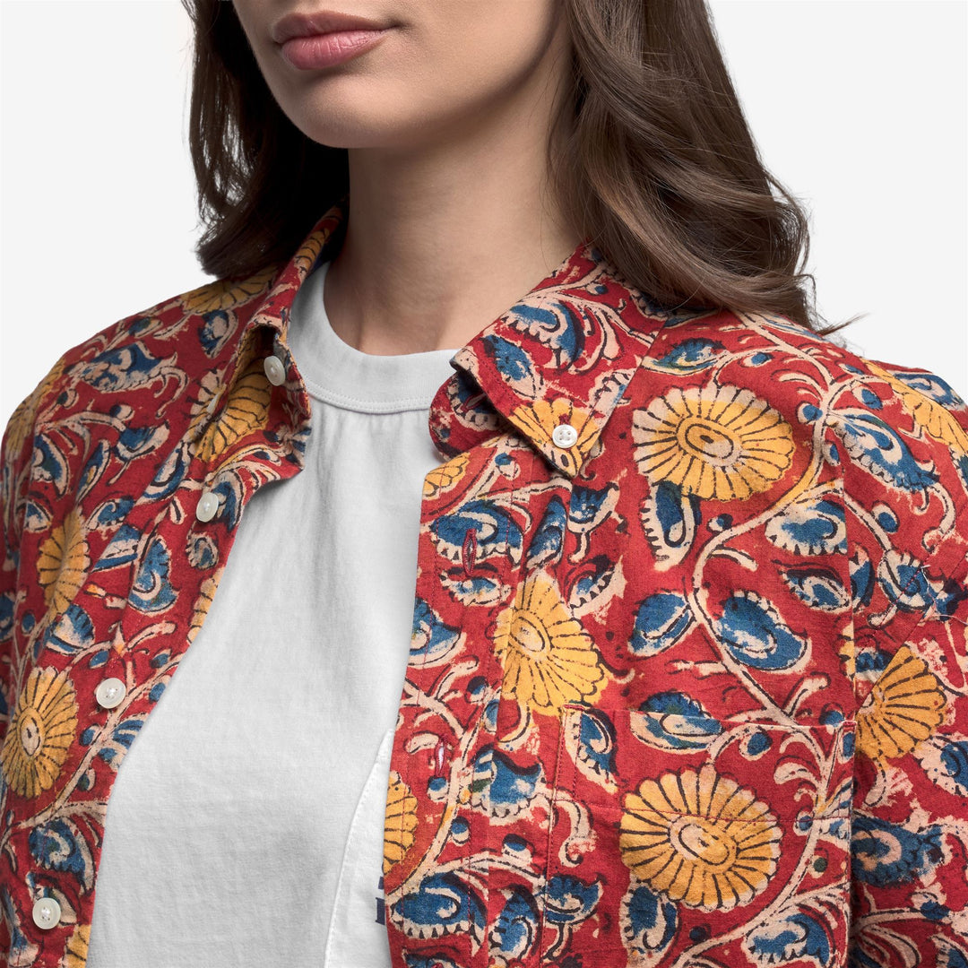 Camisa informal unisex roja de manga corta con botones main