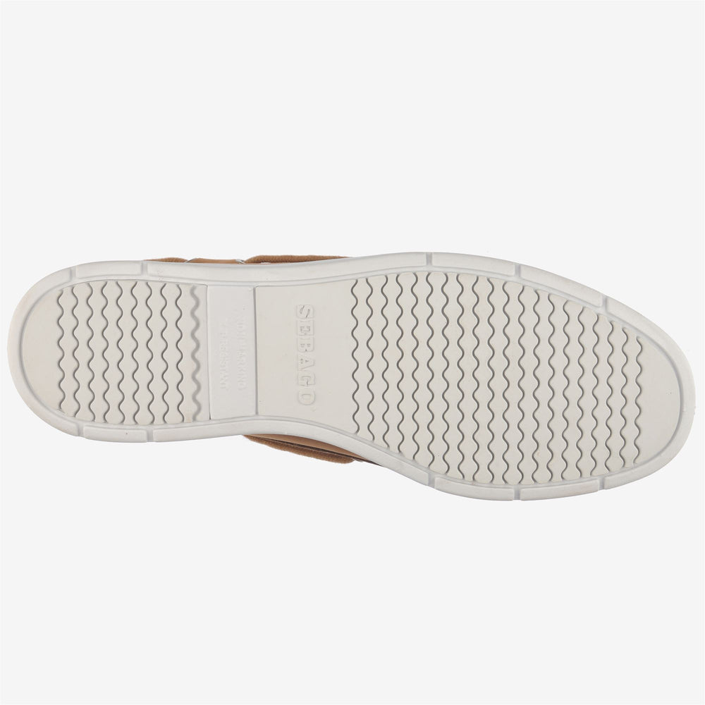 Chaussures bateau mocassins en nubuck léger beige pour homme 02