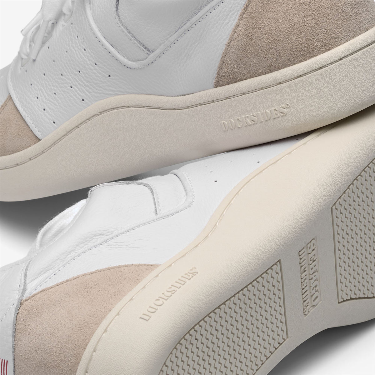 Weißer Unisex-Sneaker aus Leder und Wildleder