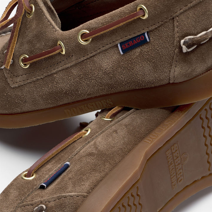 Braune Damen-Bootsschuhe der Marke Artisan aus weichem Wildleder 5