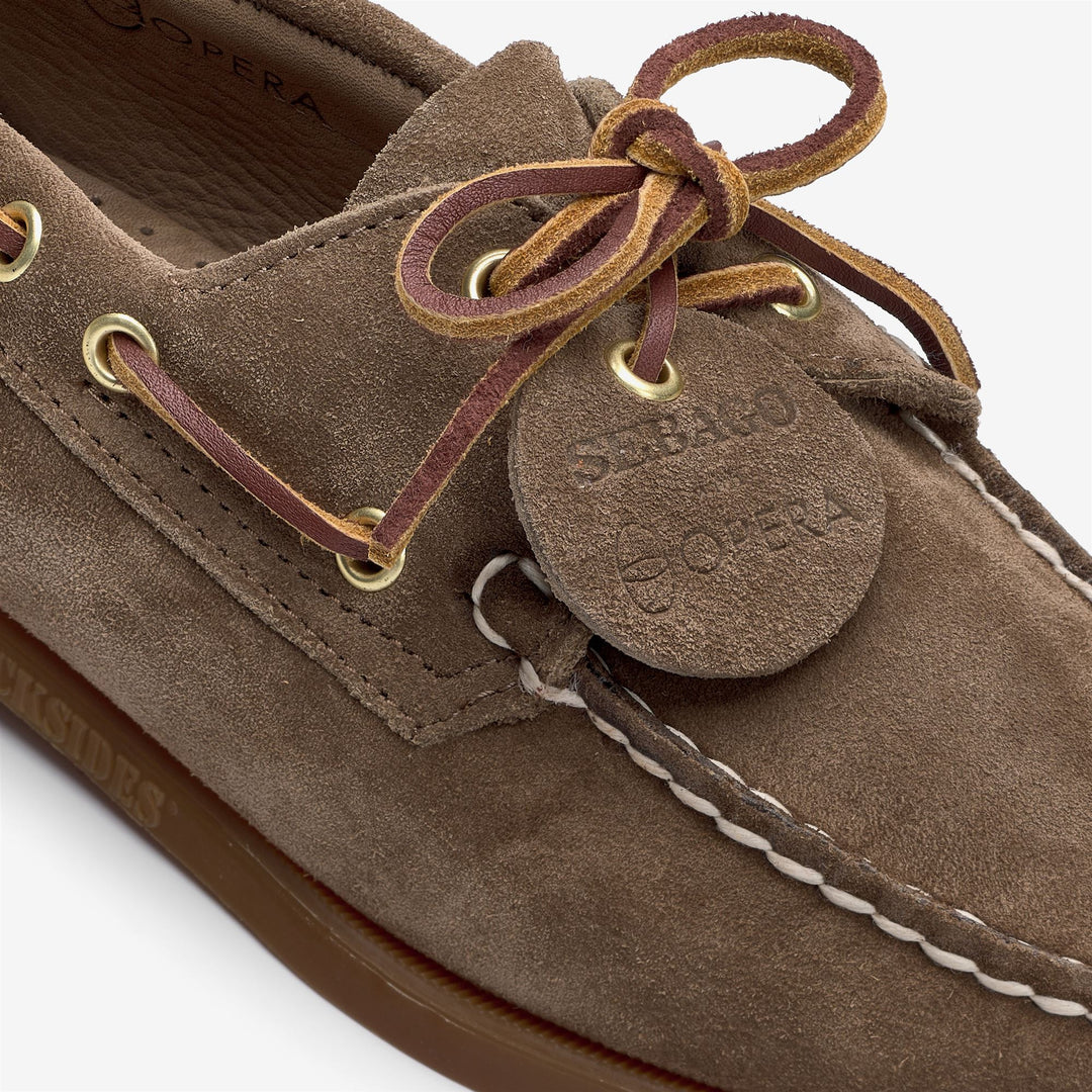 Braune Damen-Bootsschuhe der Marke Artisan aus weichem Wildleder main