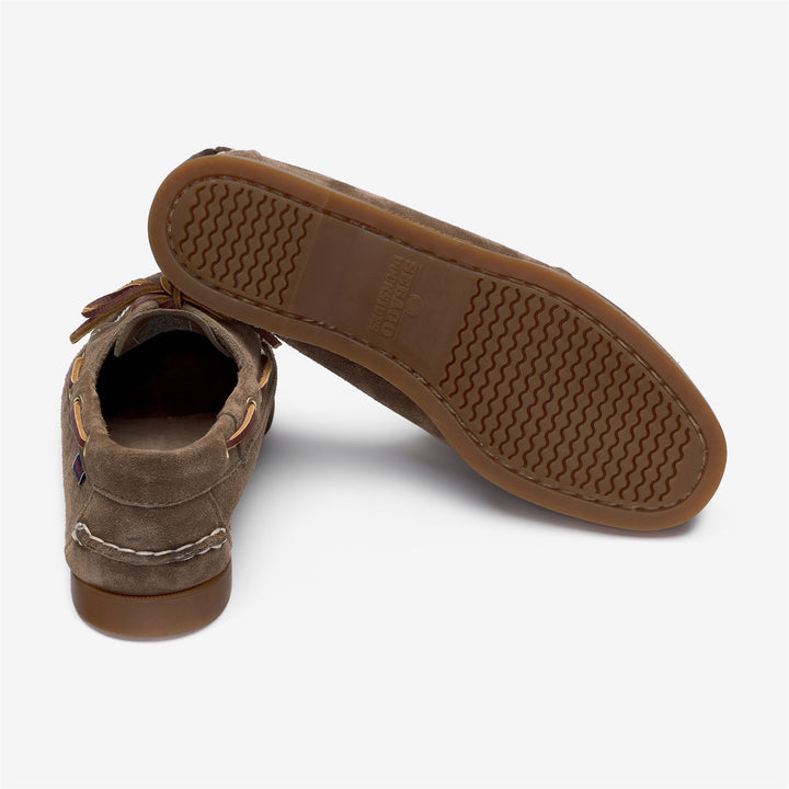 Braune Damen-Bootsschuhe der Marke Artisan aus weichem Wildleder 4
