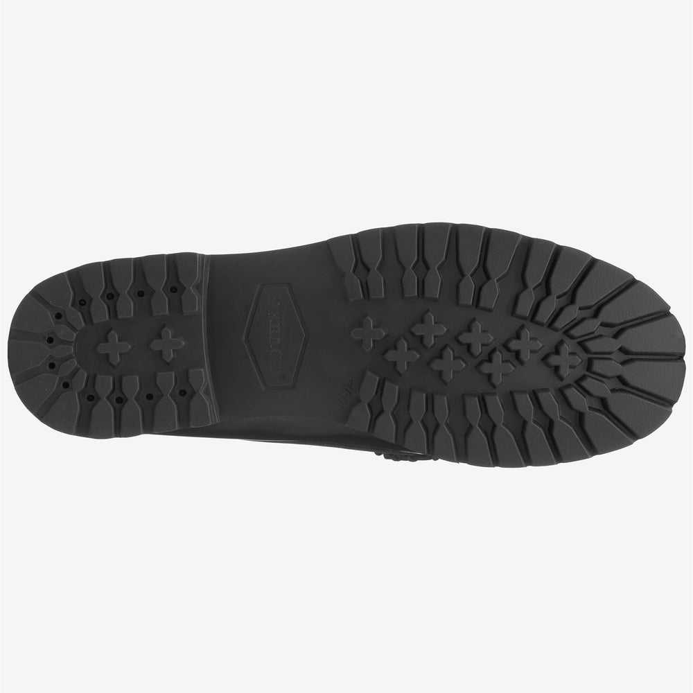 Black Men's Leather Moccasin Loafers with Weather Resistance 02