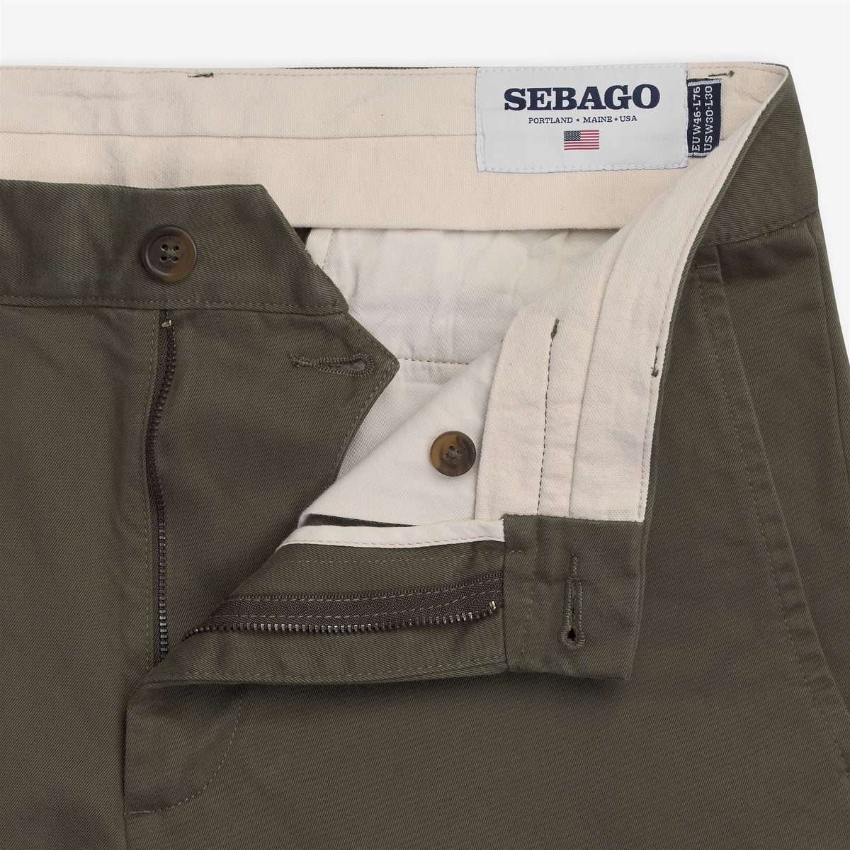 Grüne Herren-Chinohose aus Baumwollgabardine