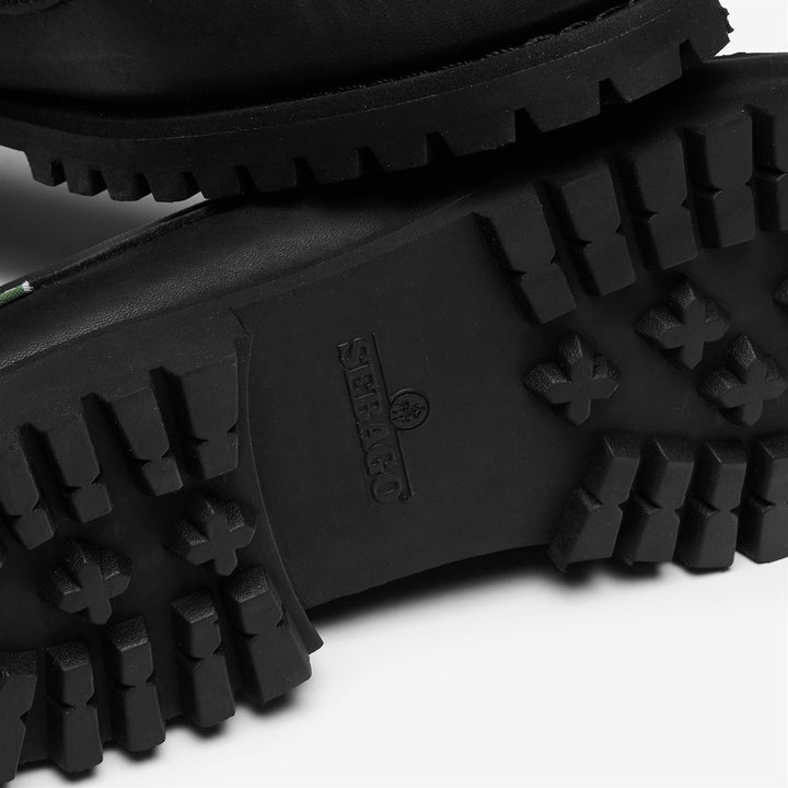 Mocassino in pelle nera da uomo per uso esterno 5