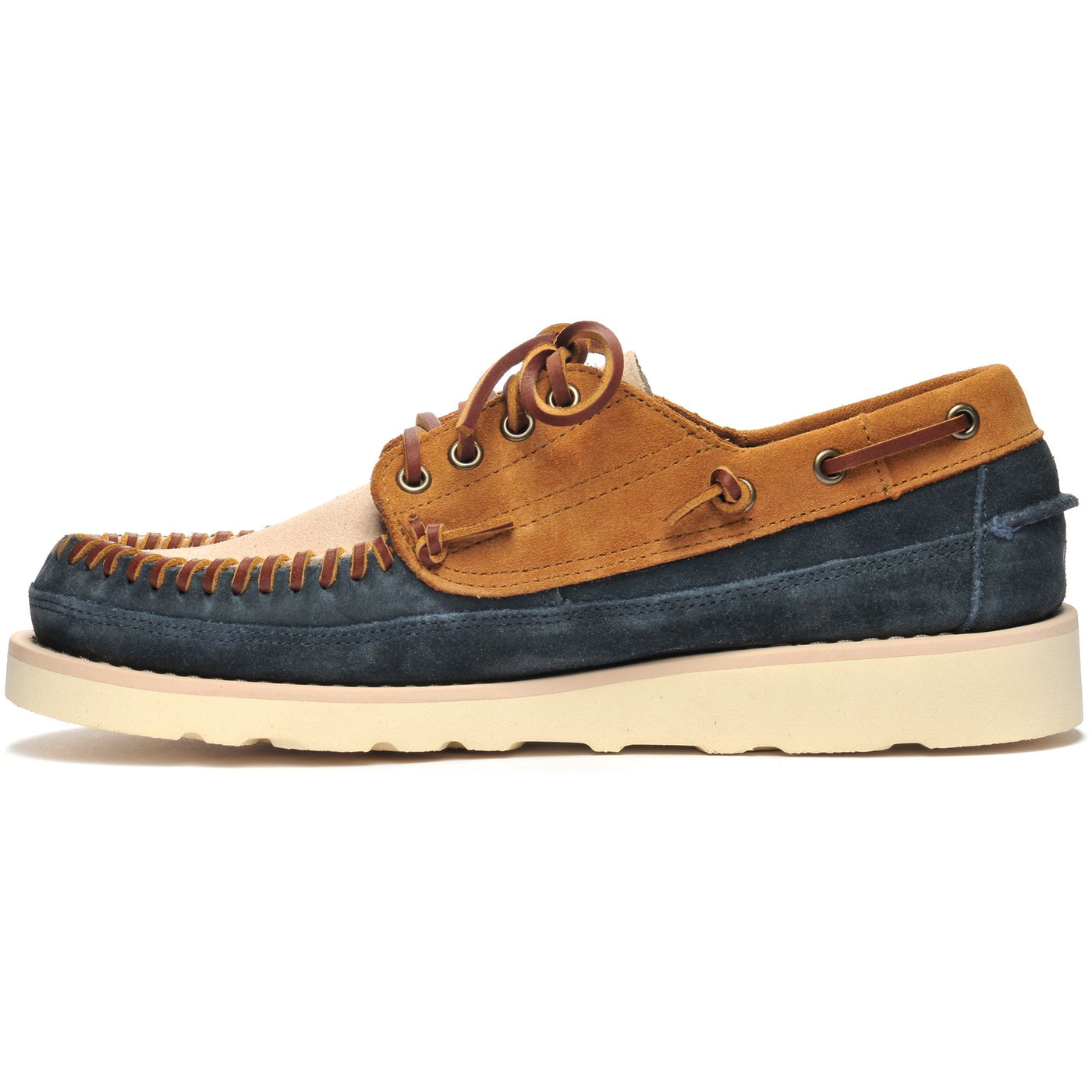 Moc Man CAYUGA Moccasin TAN-PAPYRUS-NAVY Dressed Side (jpg Rgb)		