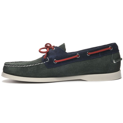 Moc Man PORTLAND BARACUTA Moccasin GREEN-BLUE-RED Dressed Side (jpg Rgb)		