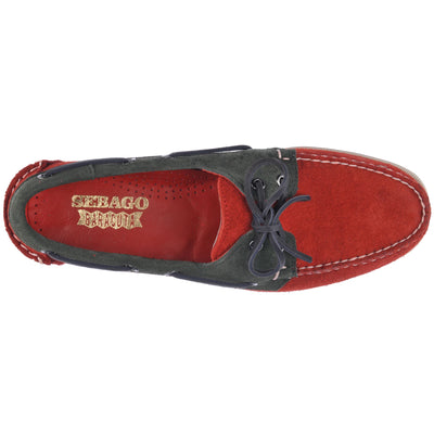 Moc Man PORTLAND BARACUTA Moccasin RED-GREEN-BLUE Dressed Back (jpg Rgb)		
