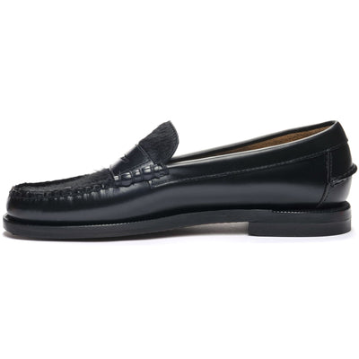 Moc Woman DAN VAMP WILD WOMAN Moccasin BLACK PANTHER Dressed Side (jpg Rgb)		