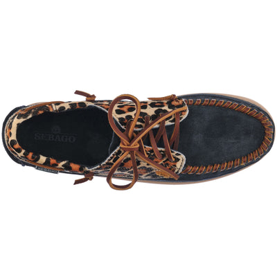 Moc Man KEUKA WILD Moccasin BLUENAVY-LEOPARD Dressed Back (jpg Rgb)		