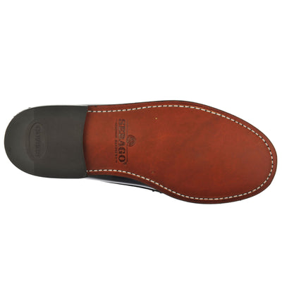Moc Woman CLASSIC DAN TAG WOMAN Moccasin BLACK- WHITE WHITE SOCKS Dressed Front (jpg Rgb)	