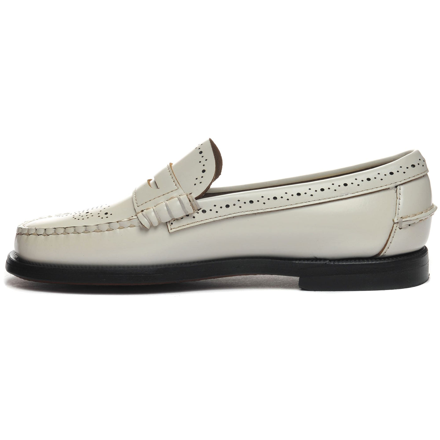 Moc Woman DAN PERF WOMAN Moccasin WHITE Dressed Side (jpg Rgb)		