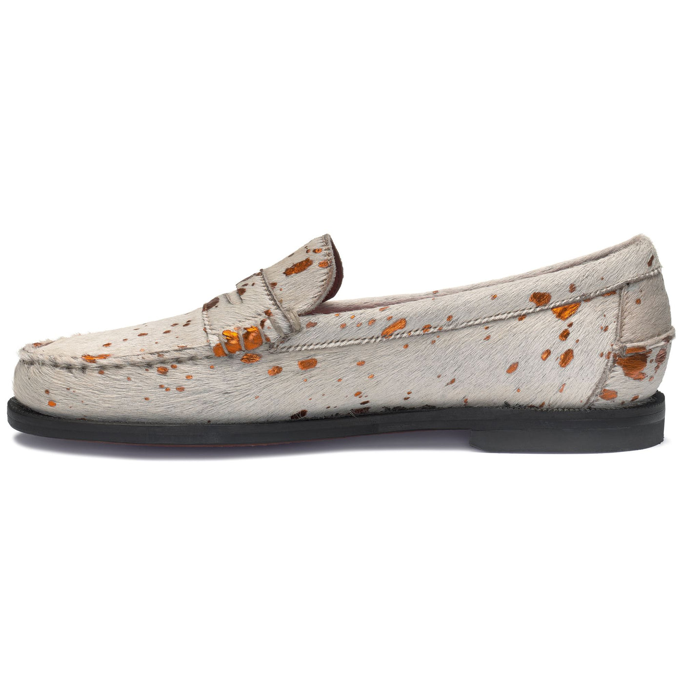 Moc Woman DAN SHAGGY WOMAN Moccasin WHITE-ORANGE OUTSIDERS Dressed Side (jpg Rgb)		