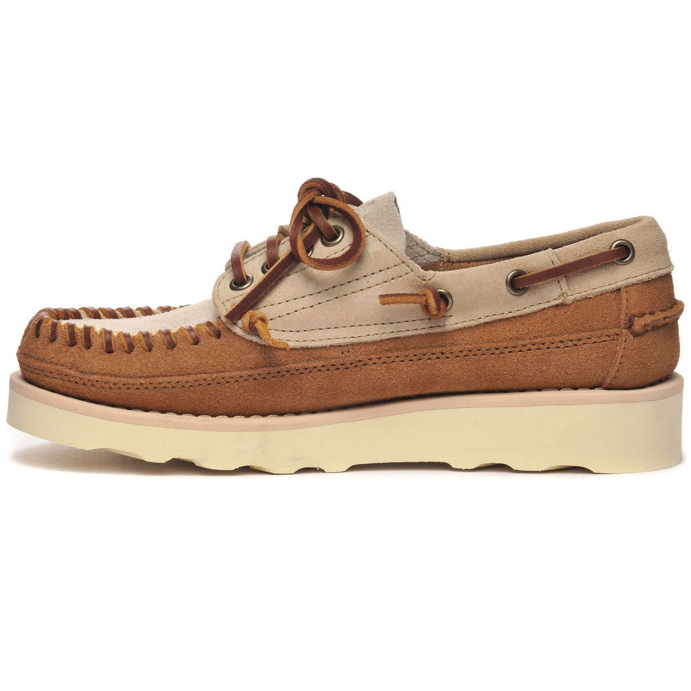 Moc Woman CAYUGA WOMAN Moccasin CAMEL-PAPYRUS-COGNAC Dressed Side (jpg Rgb)		